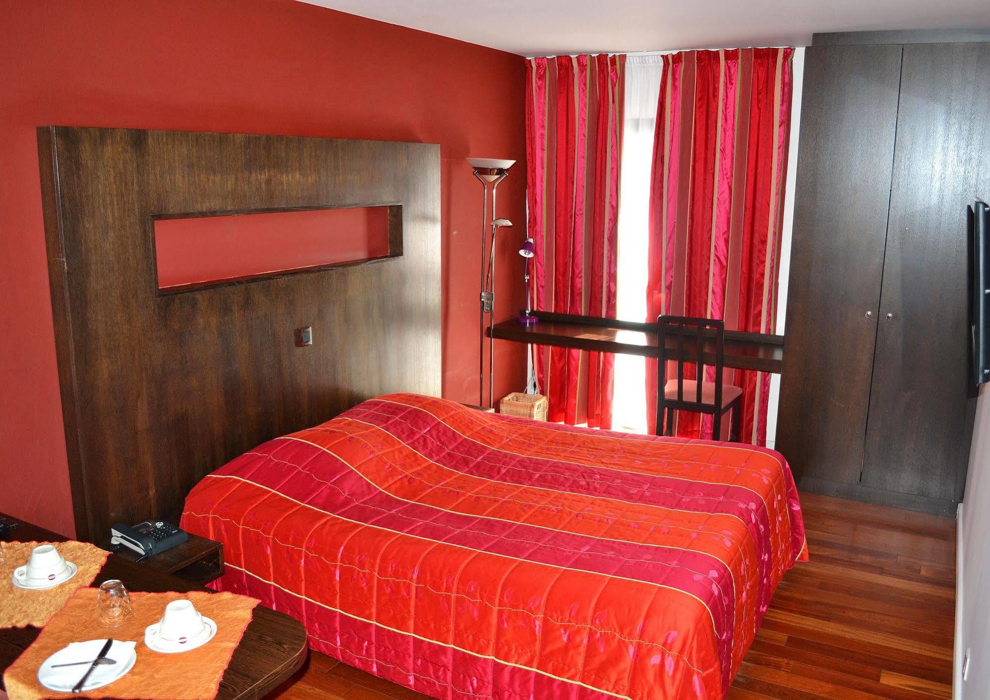 Hotel La Scala Pithiviers Ngoại thất bức ảnh