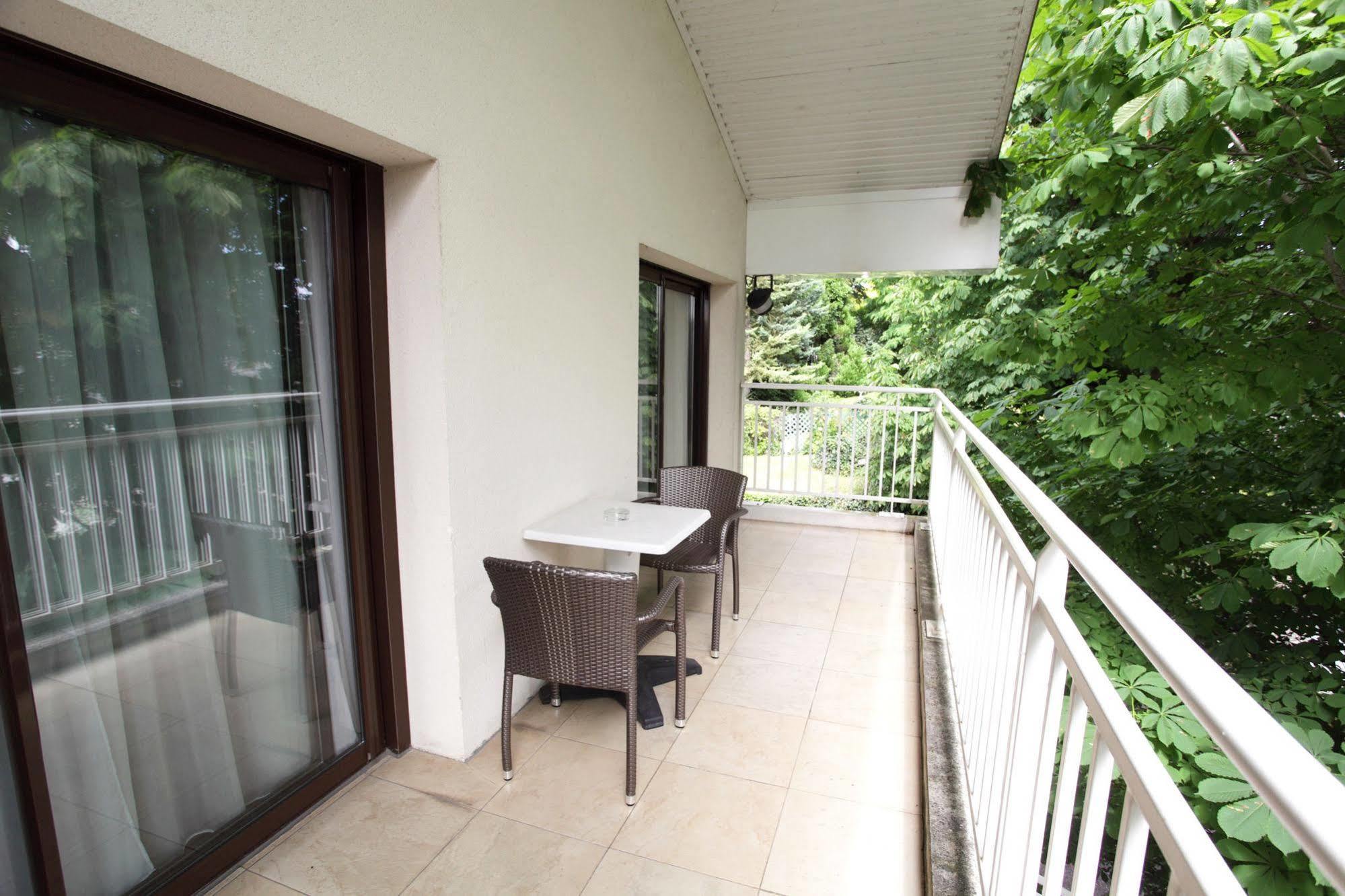 Hotel La Scala Pithiviers Ngoại thất bức ảnh