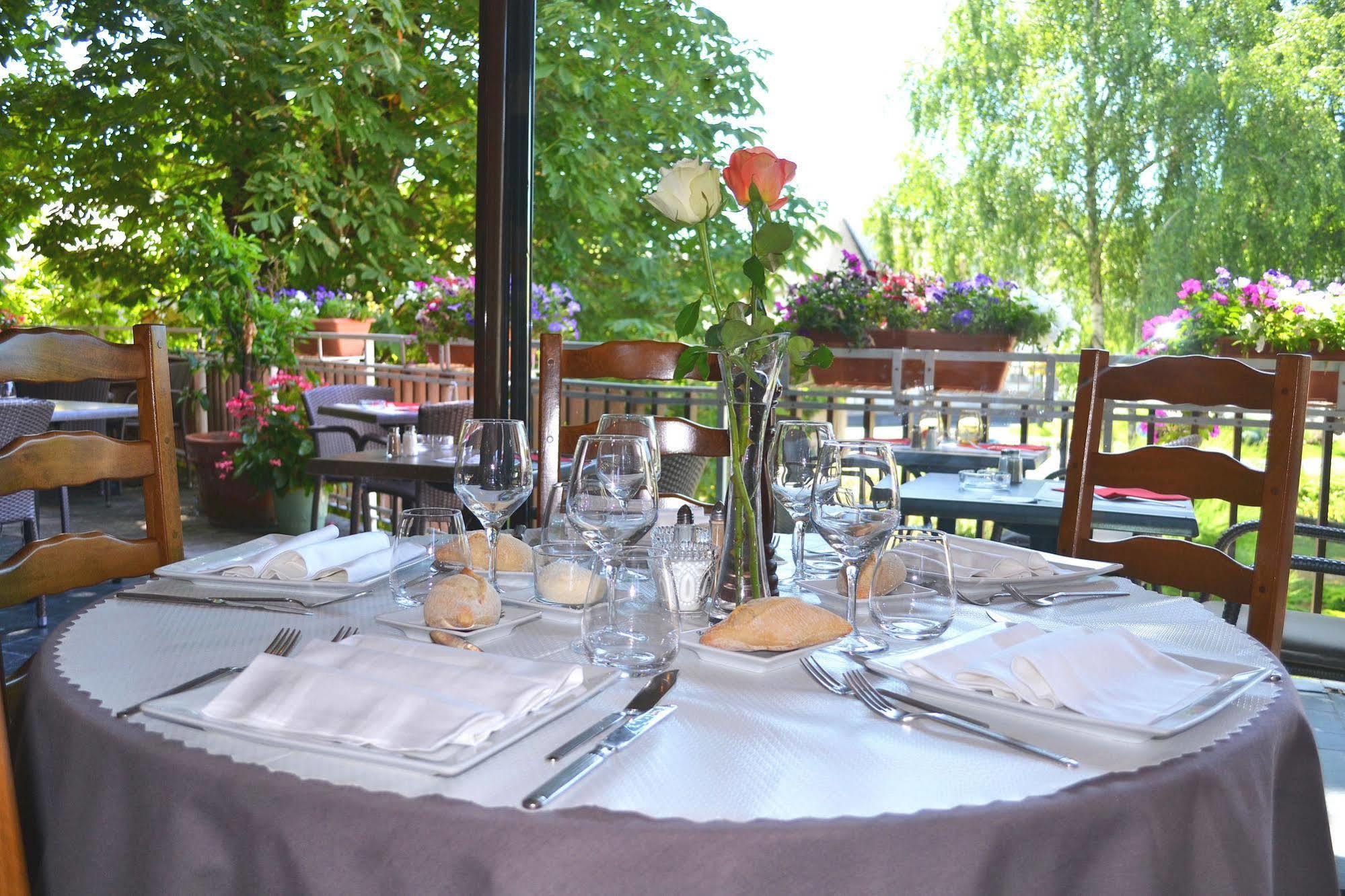 Hotel La Scala Pithiviers Ngoại thất bức ảnh