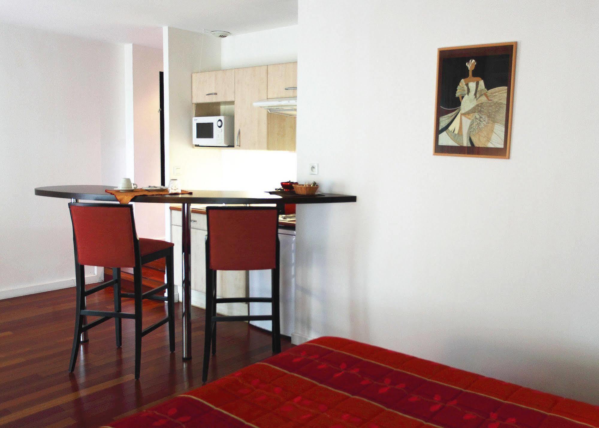 Hotel La Scala Pithiviers Ngoại thất bức ảnh